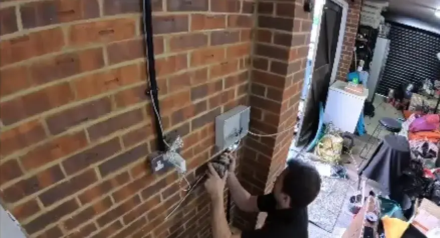 Upgrading WiFi Coverage with a Mesh System in Walton-on-Thames - Tungsten Services